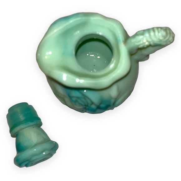 Vintage Jadeite Milk Glass Avon Green Milk Glass Rose Pitcher and Stopper 1970s - Picture 4 of 7